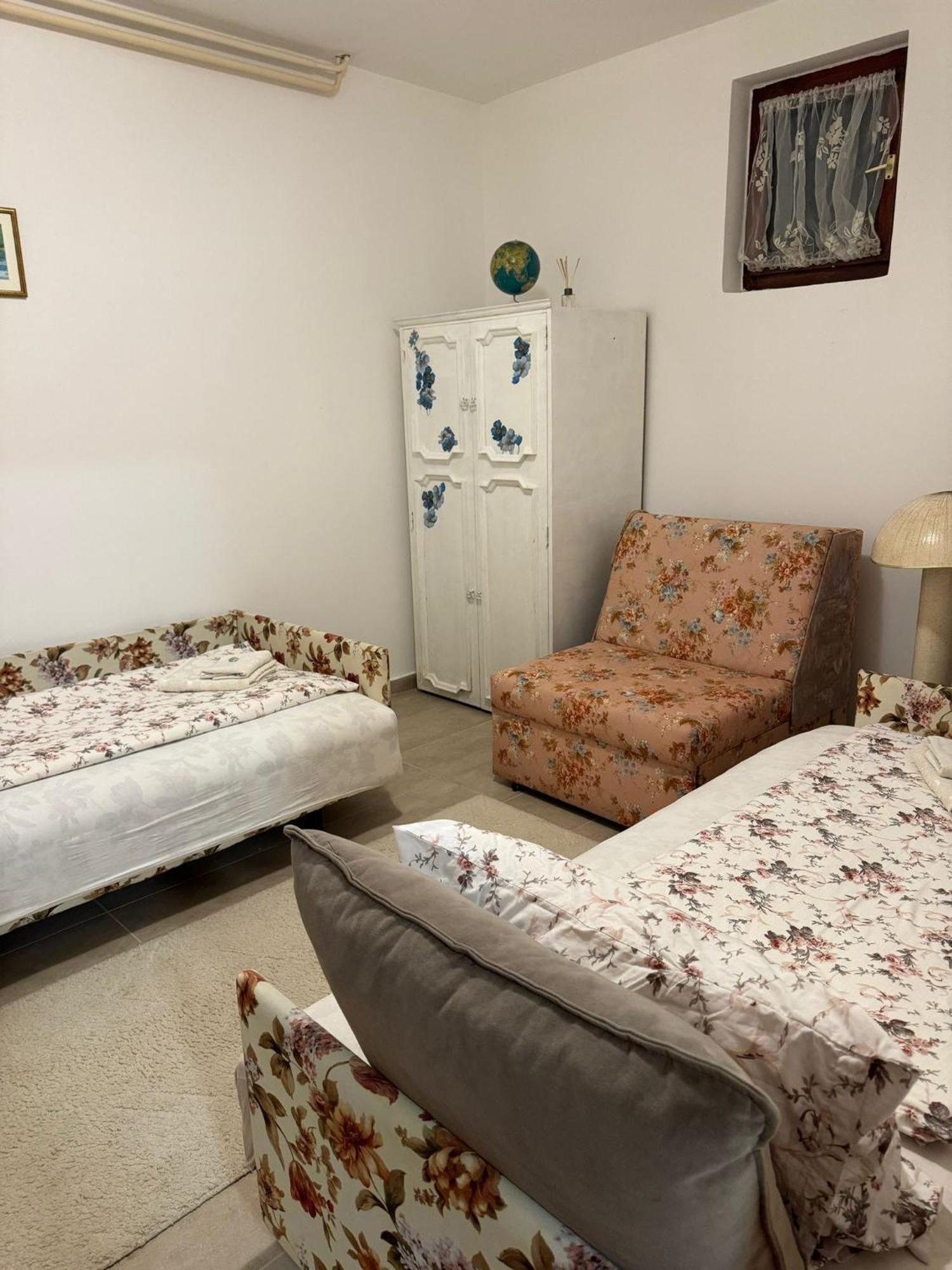 Nela Apartmani Ni Exterior foto