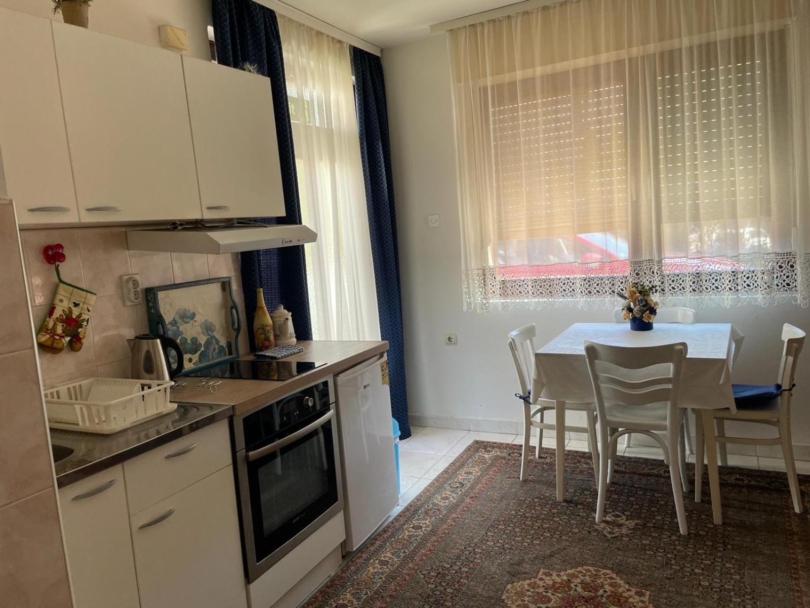 Nela Apartmani Ni Exterior foto