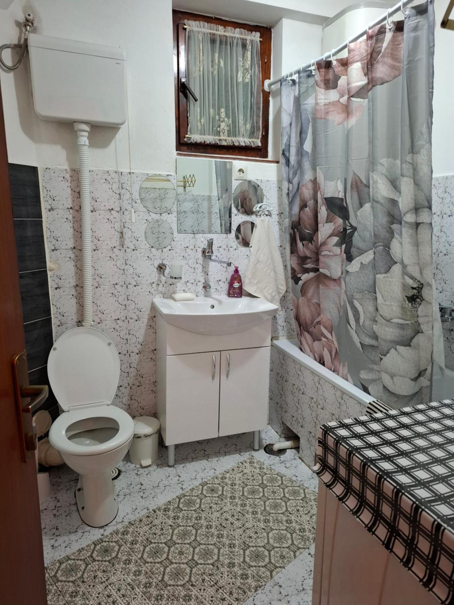 Nela Apartmani Ni Exterior foto